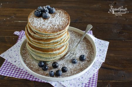 pancake ai mirtilli ricetta colazione senza burro olio
