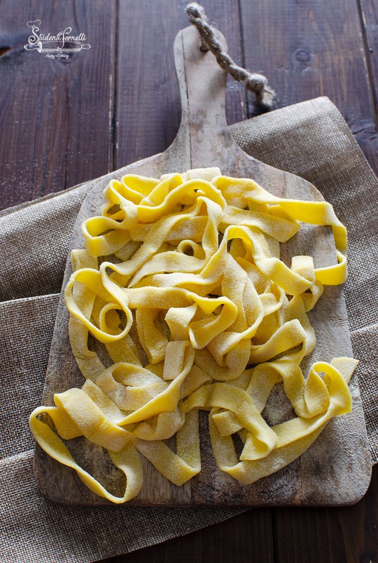 Tagliatelle Fatte In Casa Ricetta Pasta Fresca All Uovo