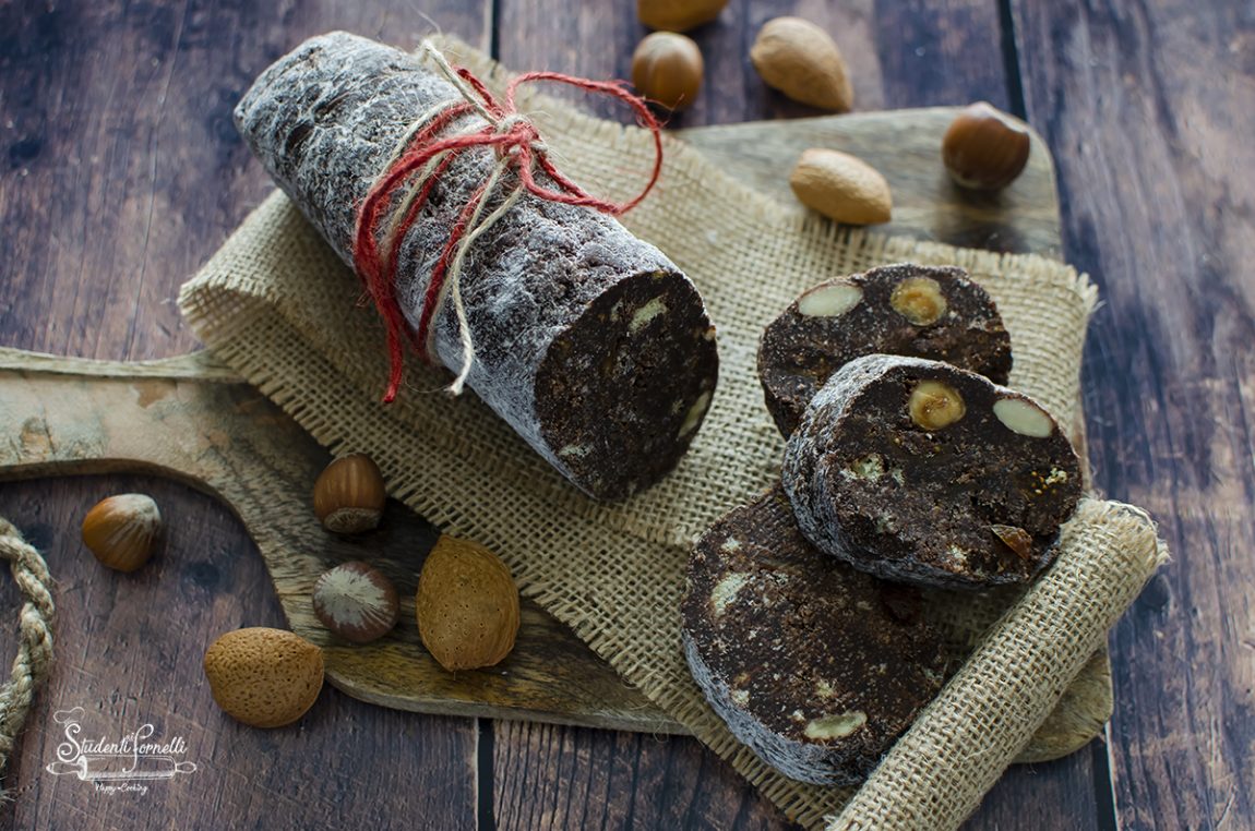 salame di panettone al cioccolato ricetta dolce natale