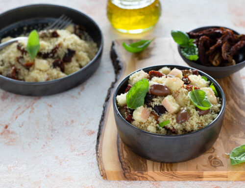 COUS COUS CON POMODORI SECCHI E TALEGGIO