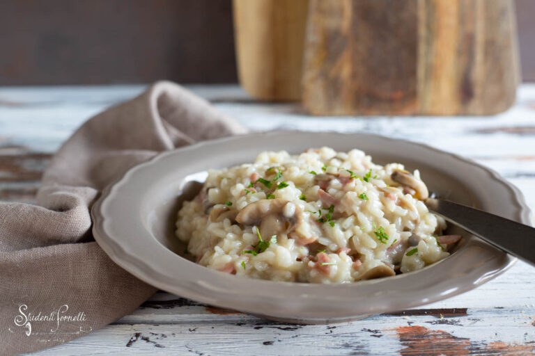 RISOTTO FUNGHI E SPECK Cremoso (Ricetta Primo Piatto)