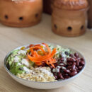 poke vegana con quinoa ricetta