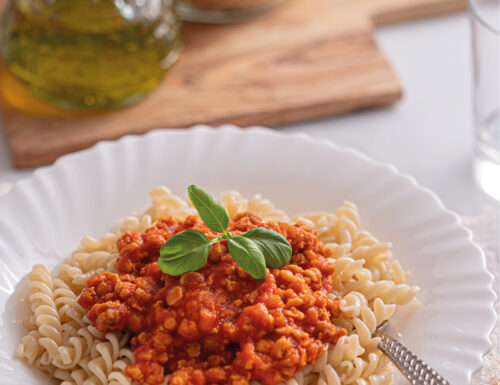 PASTA AL RAGÙ VEGANO DI SOIA