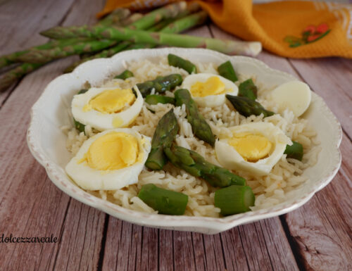 Insalata di riso con asparagi e uova  facile e veloce