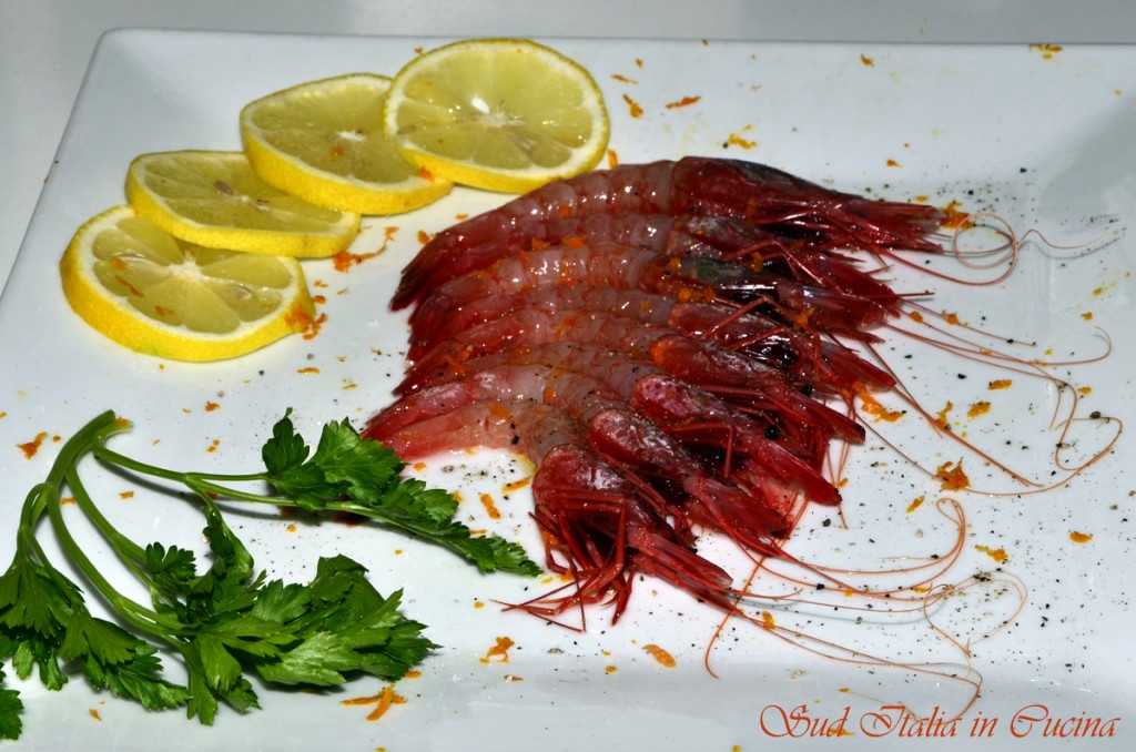 Antipasto crudo di Gamberi Rossi Sud Italia in Cucina