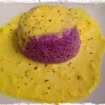 Flan di cavolo cappuccio viola e fonduta di parmigiano alla curcuma