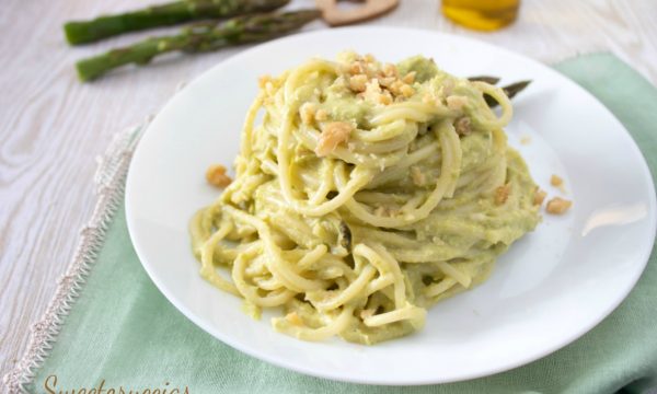 Spaghetti agli asparagi ricetta facile