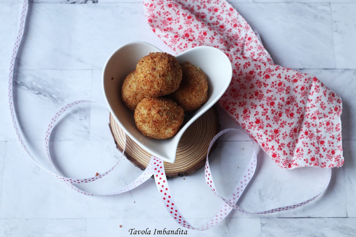 Crocchette di merluzzo e patate in friggitrice ad aria - La ricetta di  Rossetto e Cioccolato