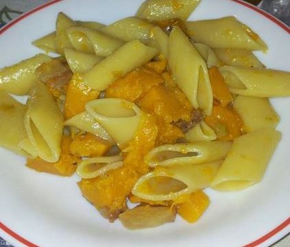 Ricetta per paccheri con la zucca gialla