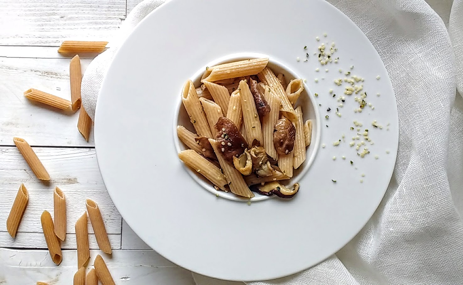 penne integrali ai funghi shitake