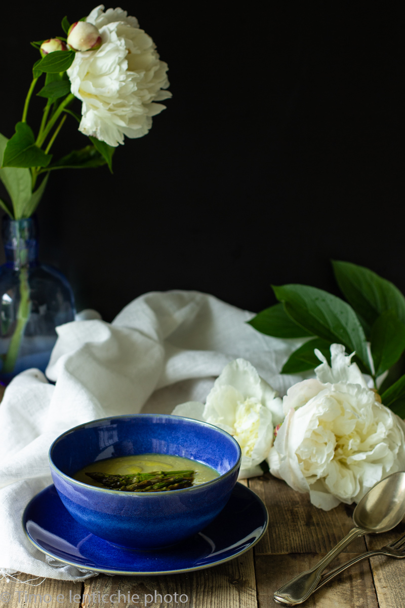 Vellutata di asparagi e lenticchie