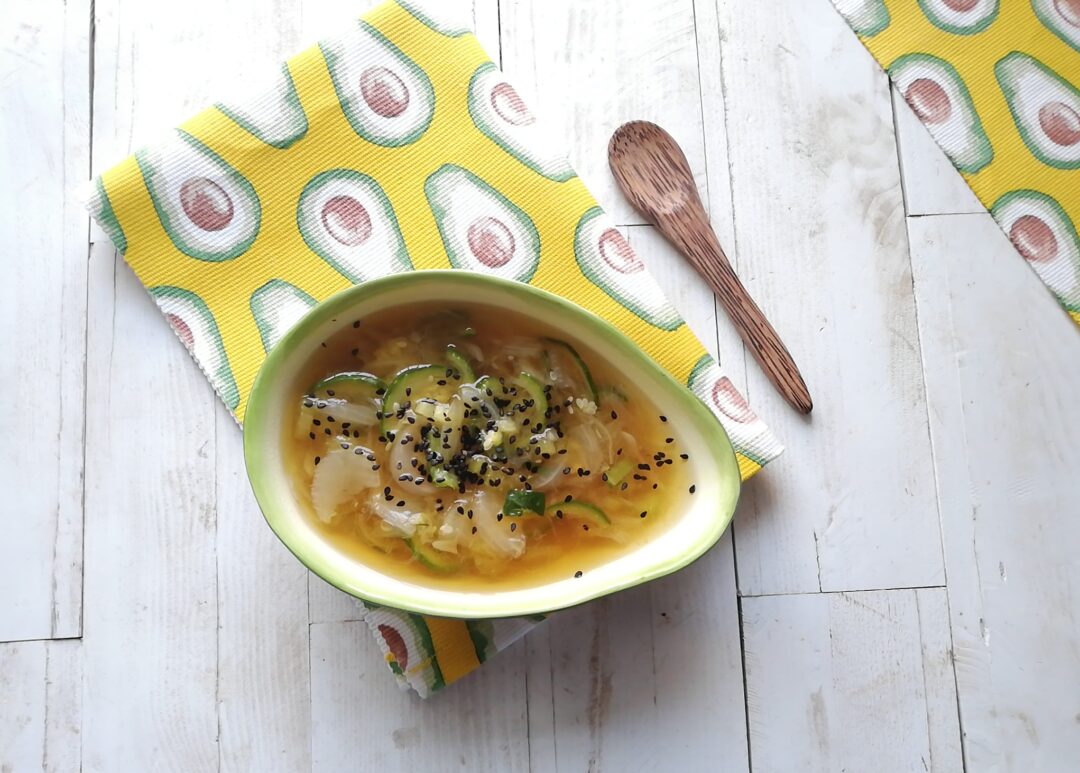 Zuppa cipolle e zucchine con tamari