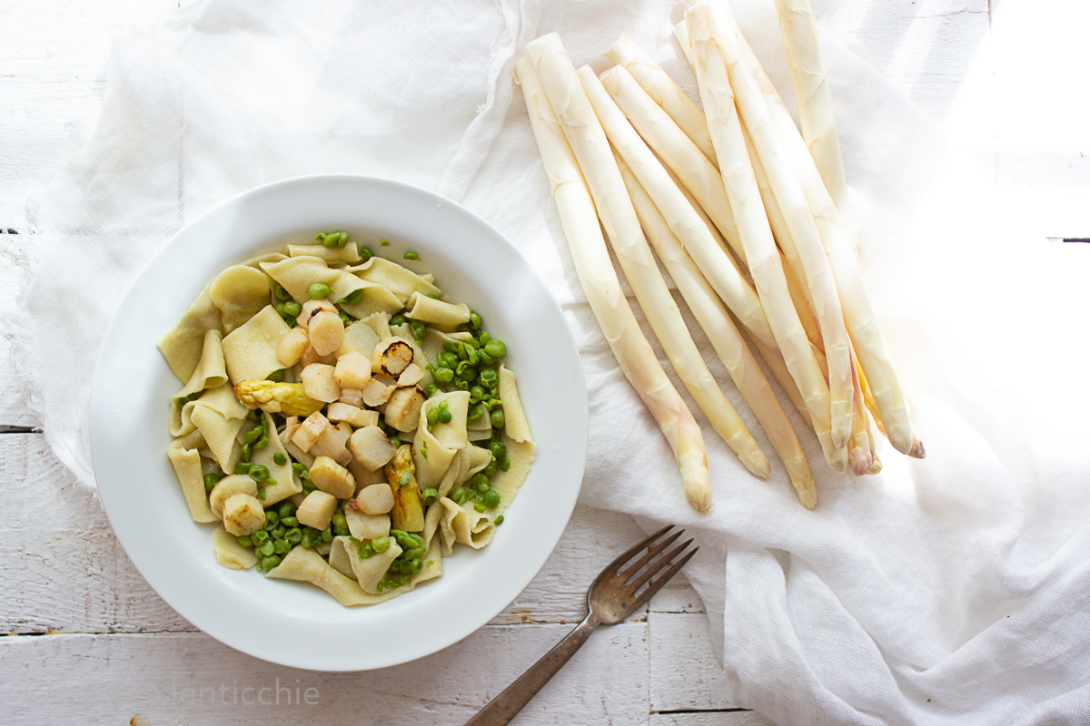 Pappardelle asparagi e piselli