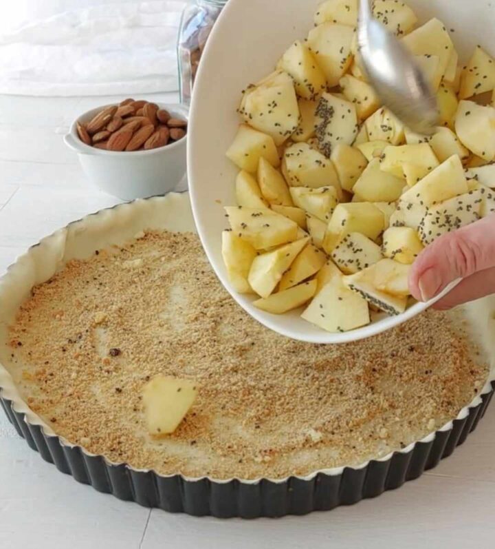 Torta di mele e mandorle alla viennese