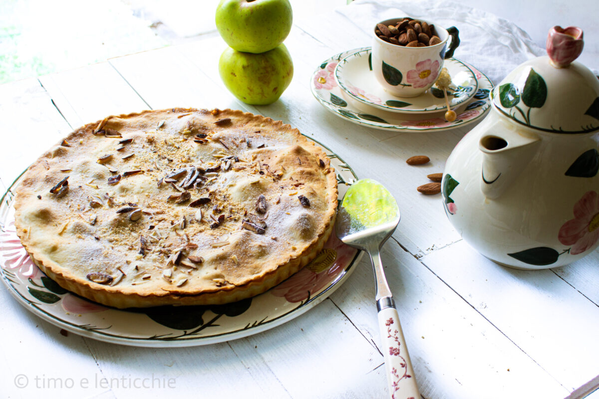 Torta di mele e mandorle alla viennese