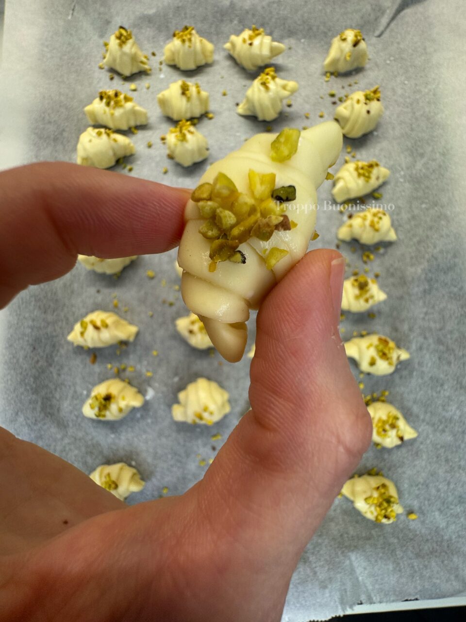 32 mini cornetti salati