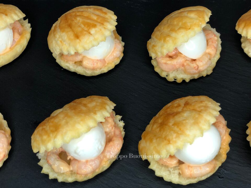 conchiglie salate di pasta sfoglia
