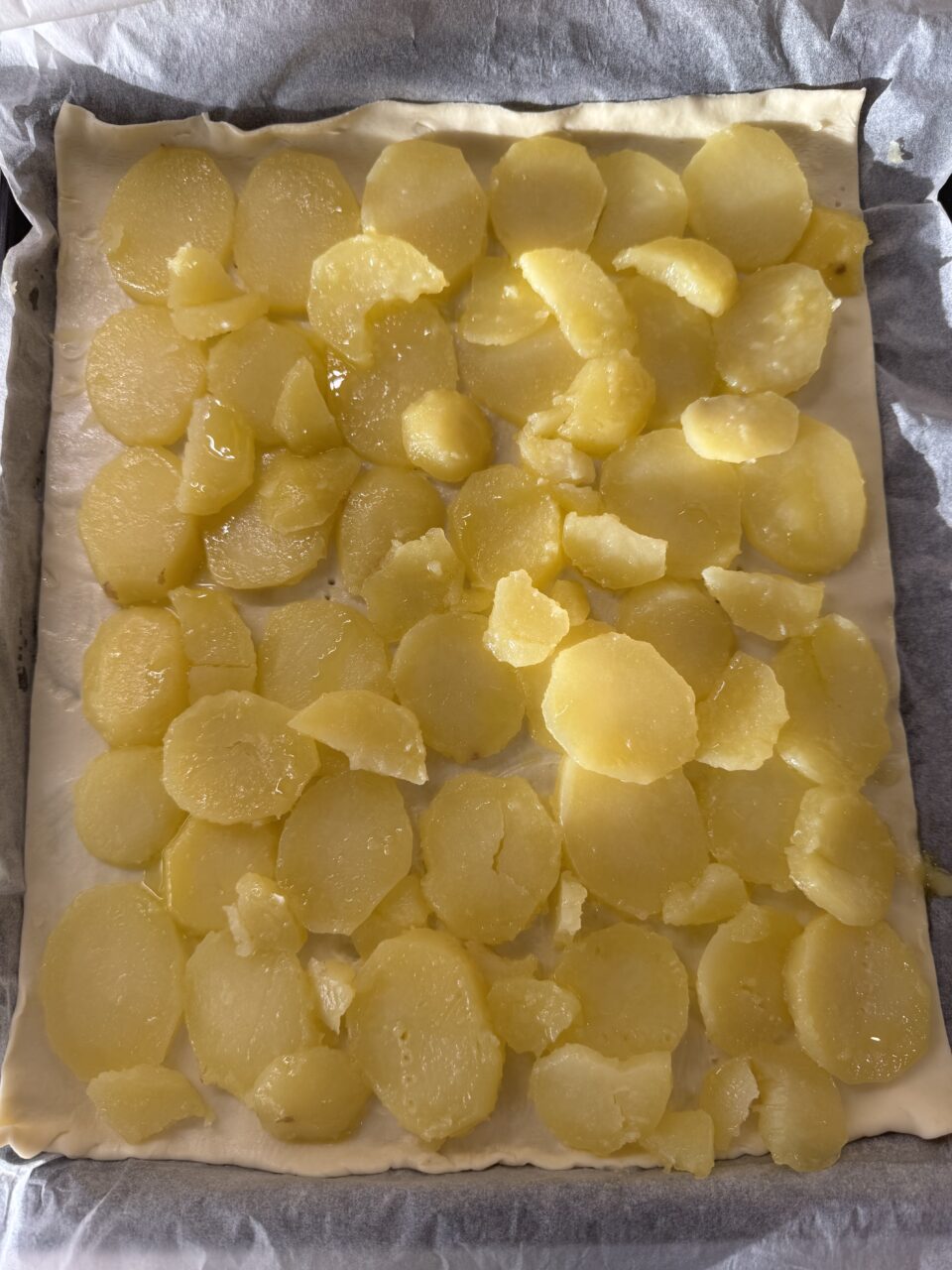 pasta sfoglia e patate