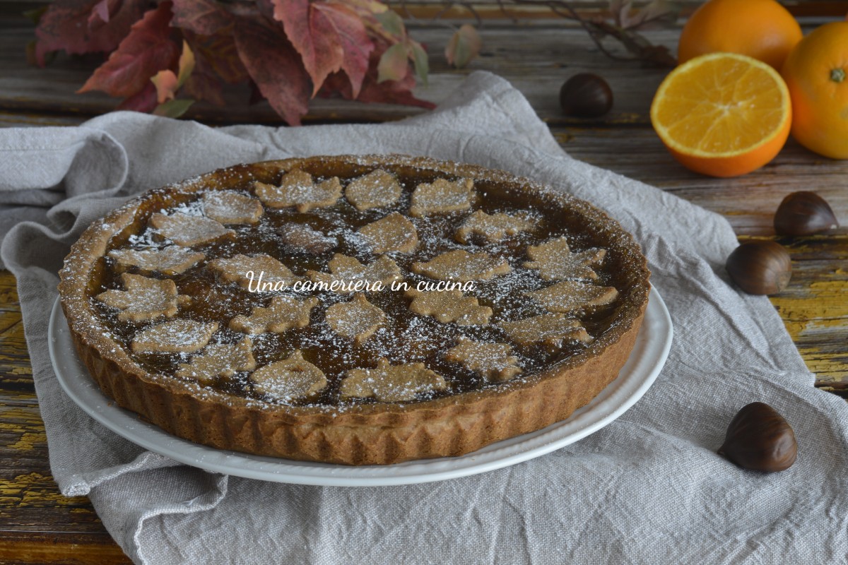 Crostata All Arancia Con Frolla Alle Castagne E Spezie Una Cameriera