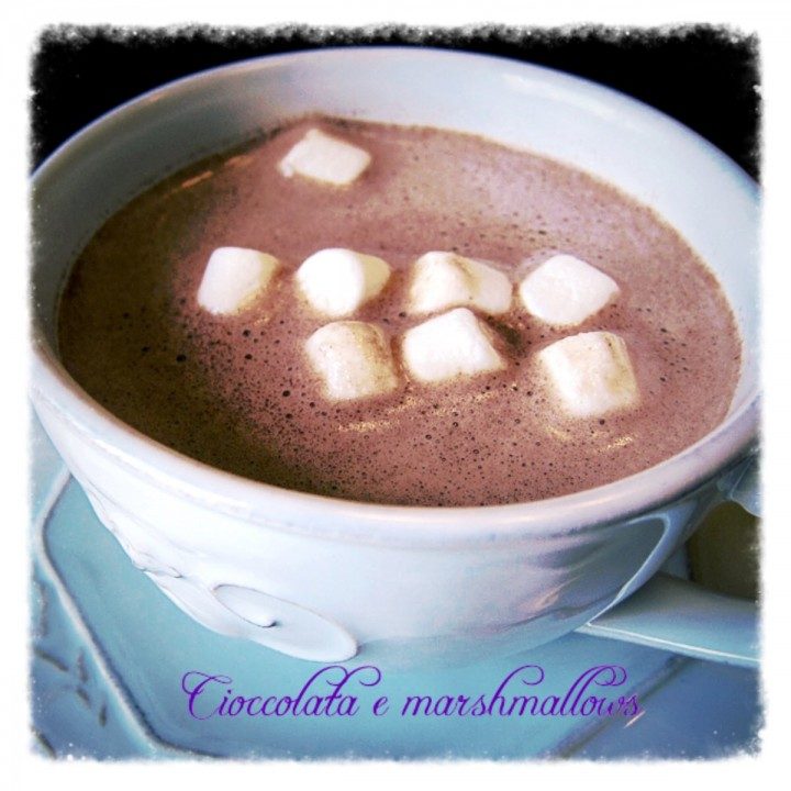 Cioccolata calda e marshmallows