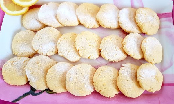 Biscotti al limone con farina di riso
