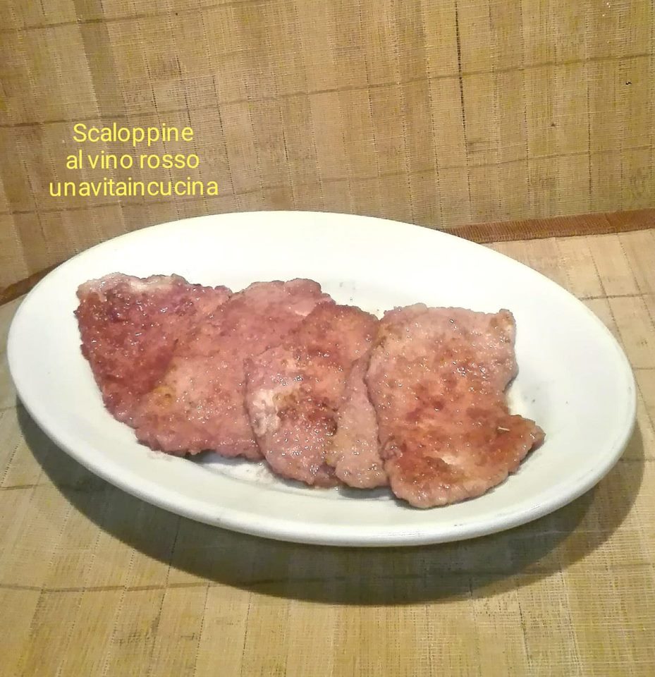 Scaloppine al vino rosso