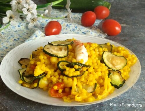 Fregula con gamberi e zucchine