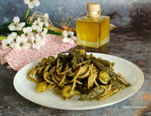 Spaghetti con fagiolini e patate