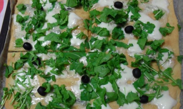 Pizza bianca gorgonzola&rucola