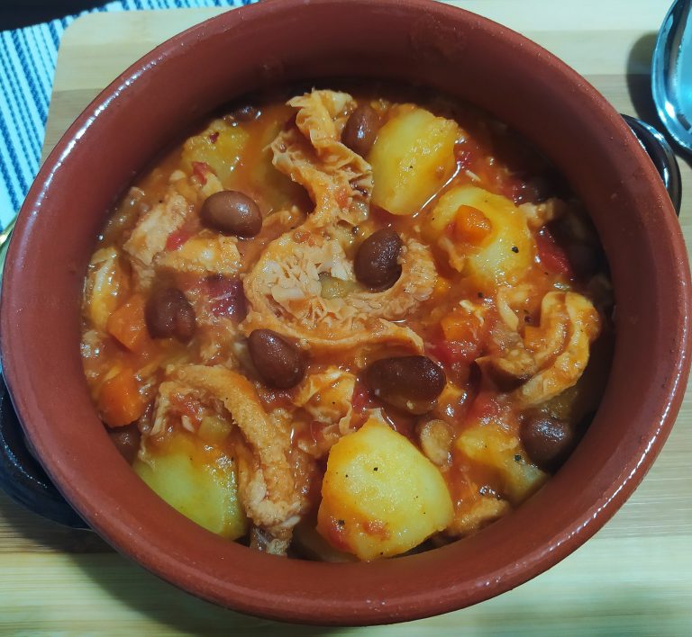 Trippa in umido con patate e fagioli - Blog di un cuoco in ...