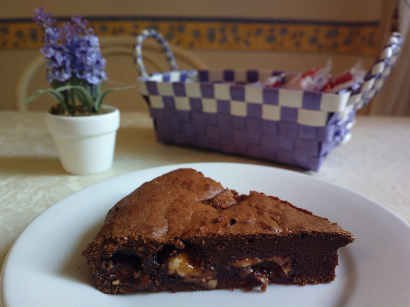 Milka brownie cake with toffee and hazelnuts