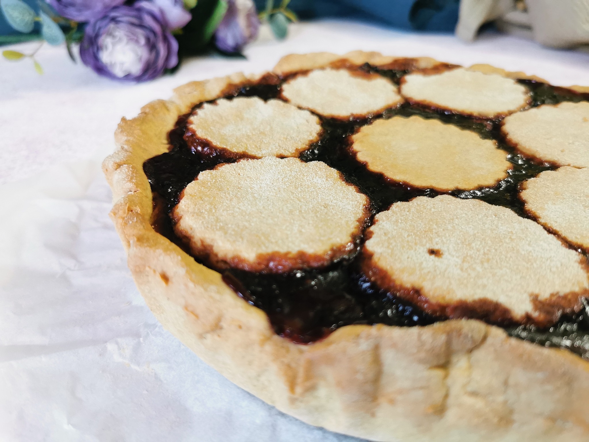Crostata avena e confettura di mirtilli senza glutine nè lattosio