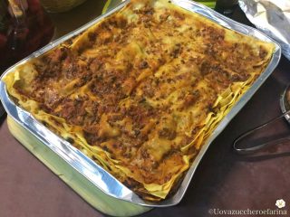 idee buffet compleanno lasagne bolognese ragù