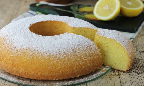 Ciambella al limone semplicissima