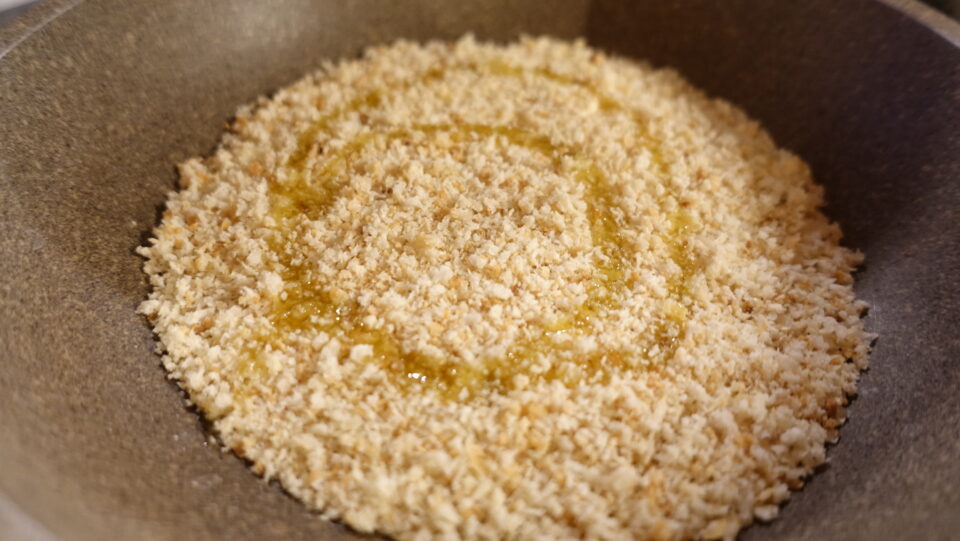 spaghetti acciughe e finocchietto selvatico