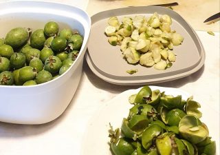 marmellata di feijoa buona e semplice 