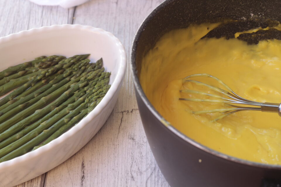 asparagi gratinati con besciamella