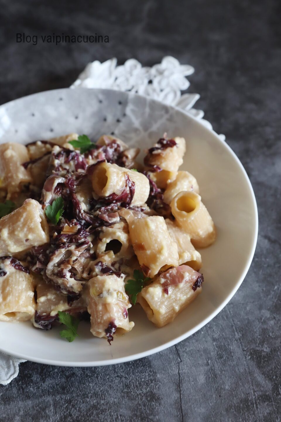 pasta al radicchio e Taleggio 