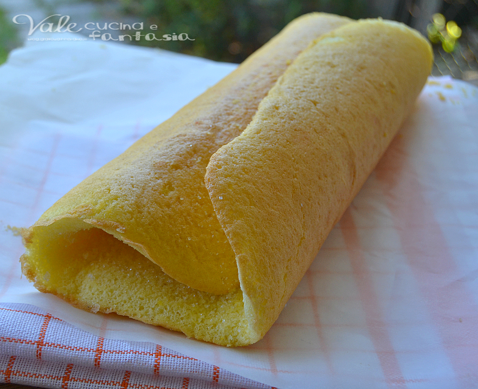 Pasta per rotolo farcito ricetta base dolce