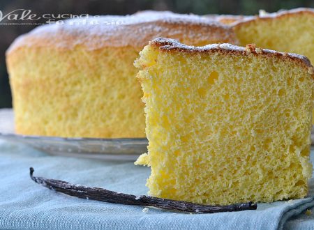 Chiffon cake alla vaniglia ricetta senza burro e olio