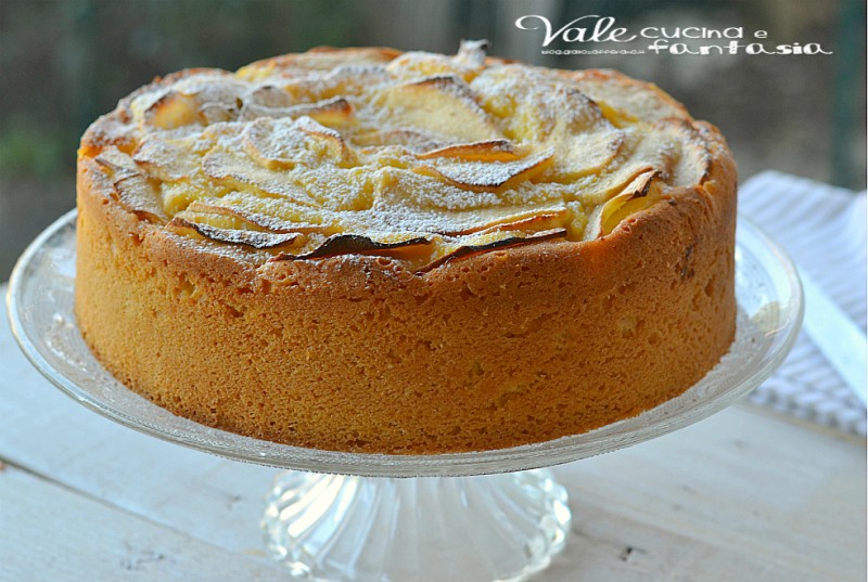Torta di mele con crema pasticcera e mascarpone