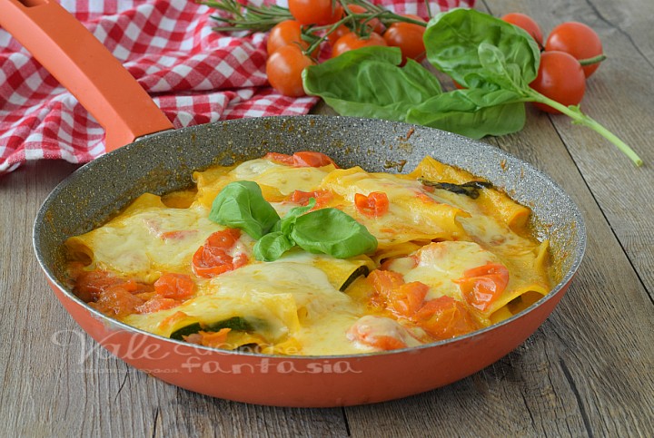 Rotolini di lasagne e zucchine senza forno