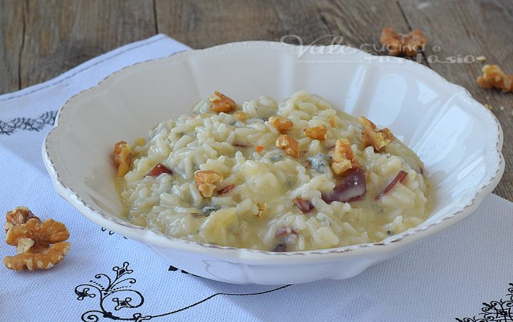 Risotto gorgonzola noci e speck