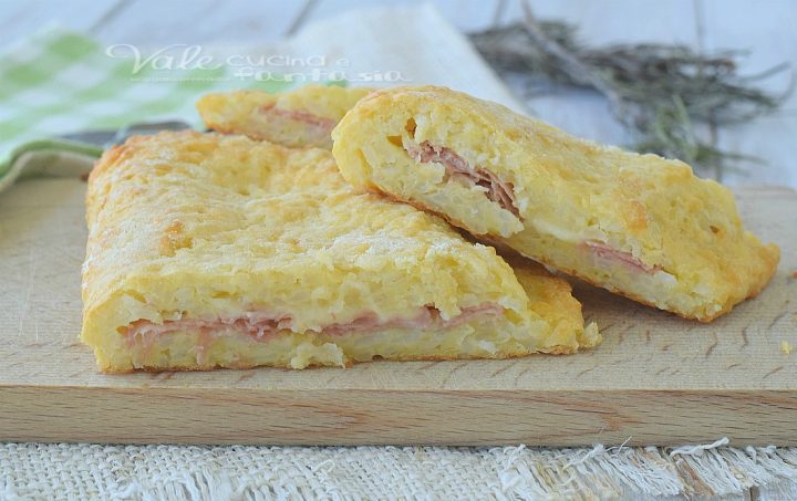 CALZONE DI RISO con prosciutto e formaggio