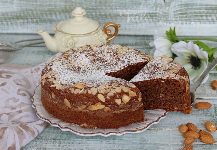 TORTA CIOCCOLATO E MANDORLE