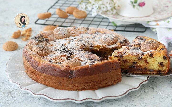 TORTA RICOTTA E CIOCCOLATO con amaretti senza farina e senza burro