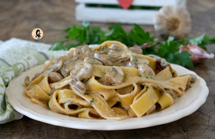 PAPPARDELLE AI FUNGHI CREMOSISSIME