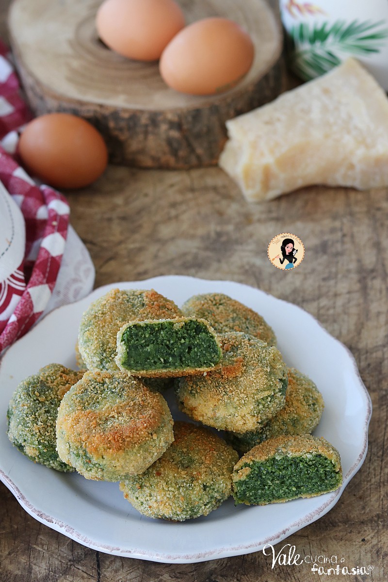 CROCCHETTE DI SPINACI E PARMIGIANO AL FORNO O FRITTE, polpette di spinaci e parmigiano morbide, croccanti, facilissime e sfiziose