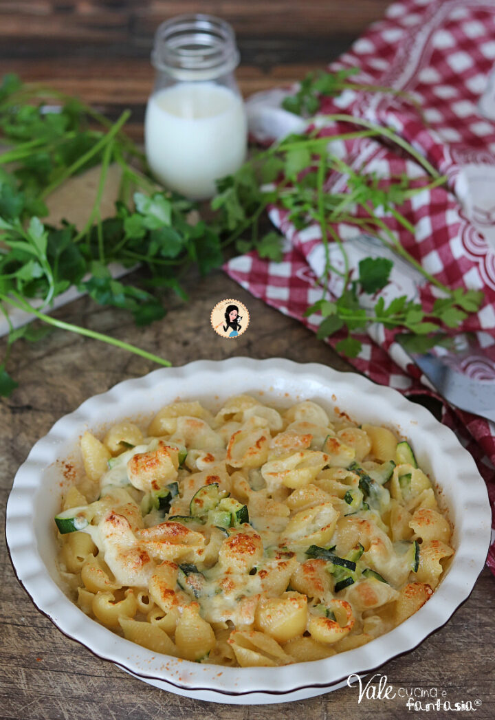 PASTA AL FORNO CON ZUCCHINE e provola ricetta primo piatto facile