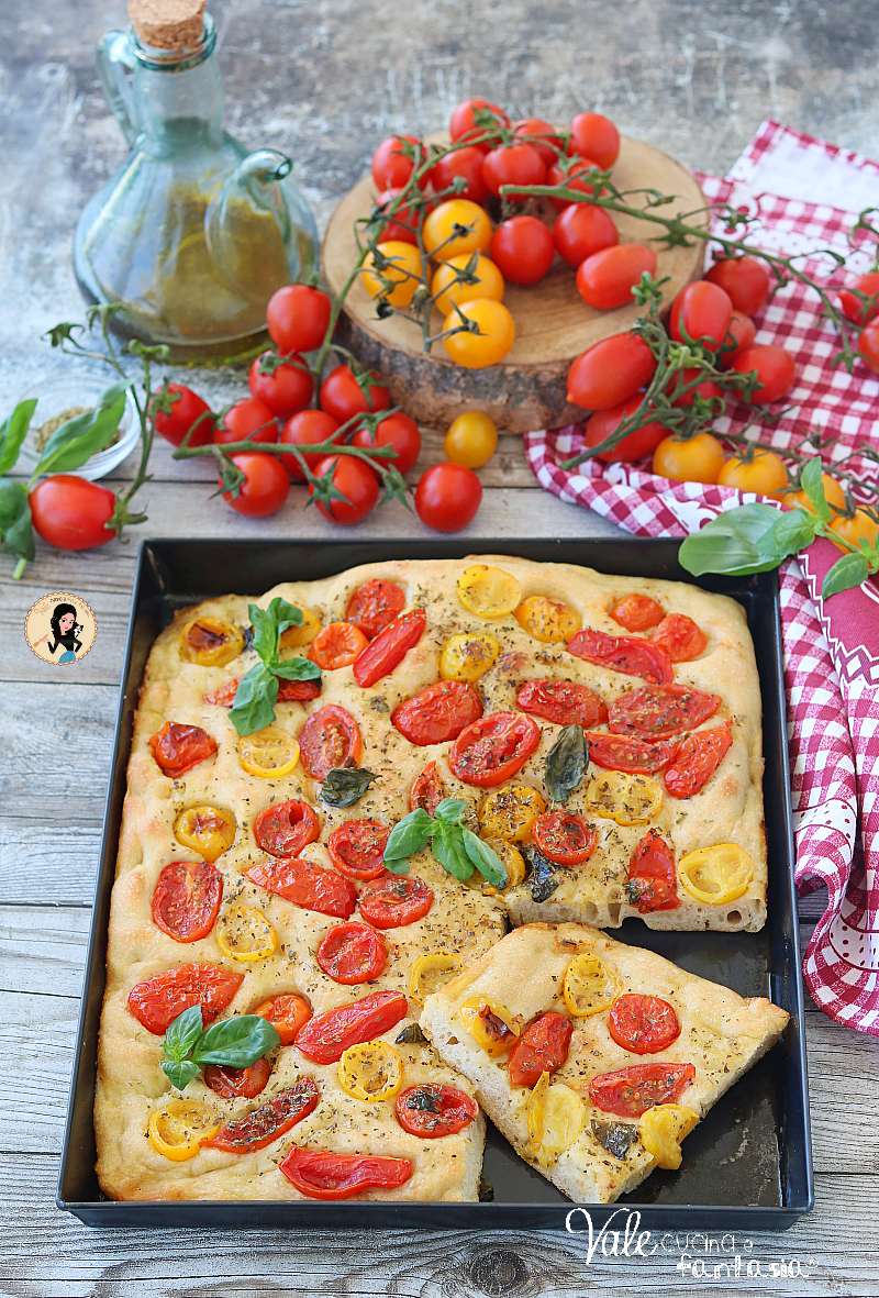 FOCACCIA AI 3 POMODORI ricetta morbidissima con poco lievito di birra